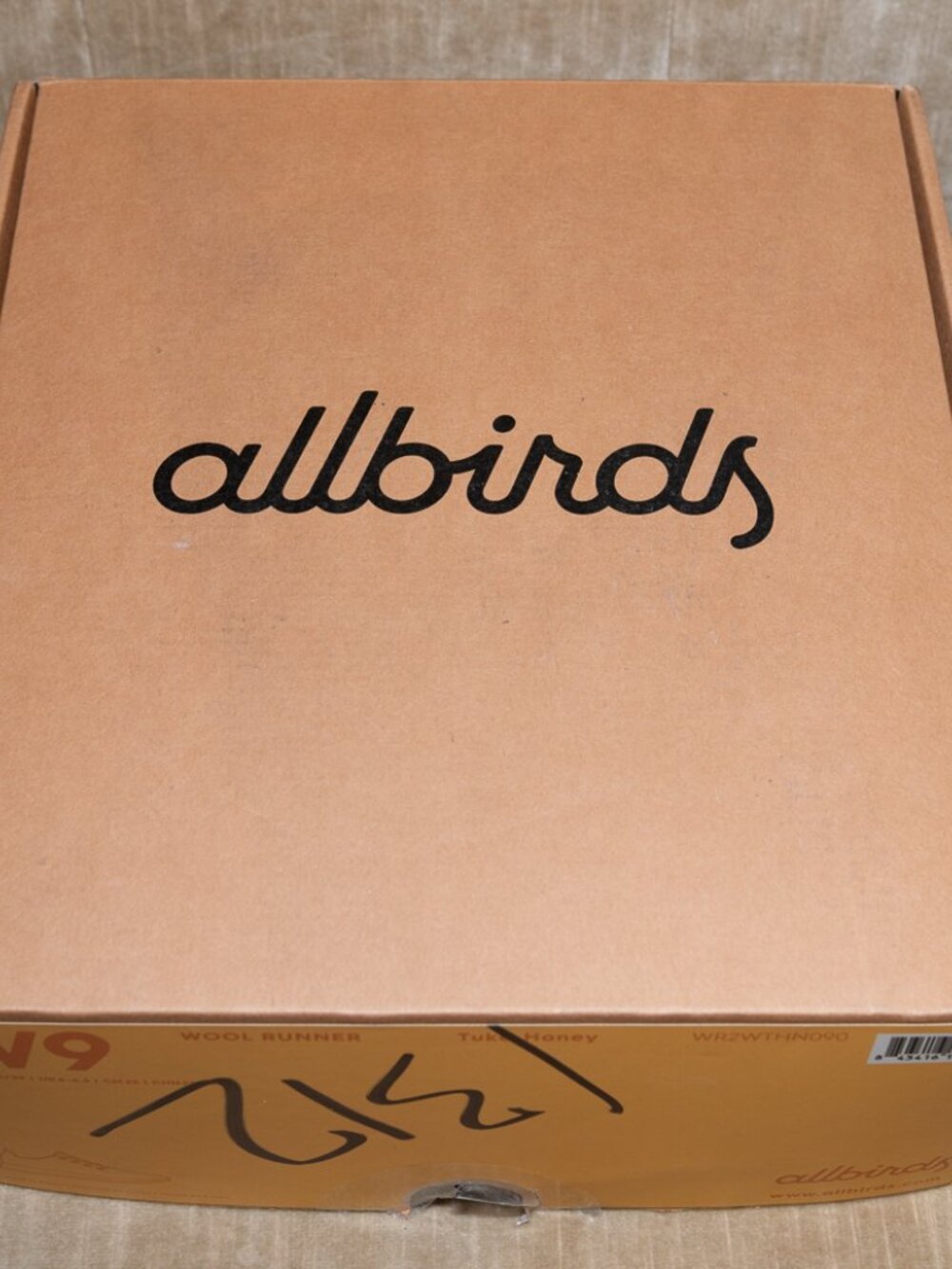 allbirds Wool Runner Shoes in Turk Honey, Size 9 - Picture 2 of 6